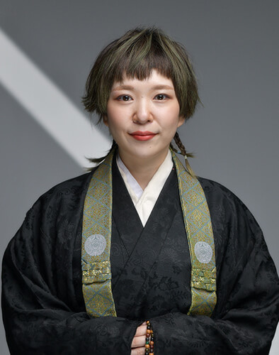 片岡 妙晶（かたおか　みょうしょう）