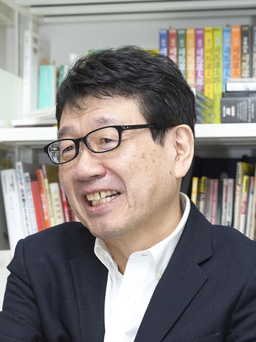 重松　清　氏（作家）
